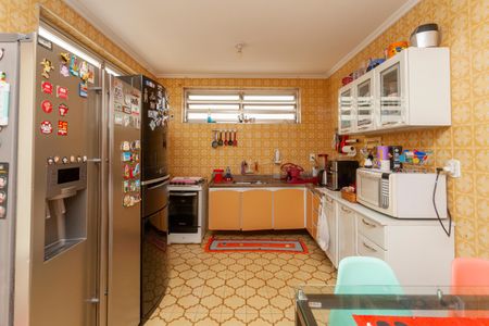 Casa à venda com 179m², 3 quartos e 2 vagasCozinha