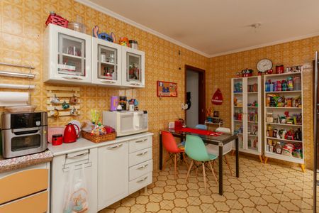 Casa à venda com 179m², 3 quartos e 2 vagasCozinha