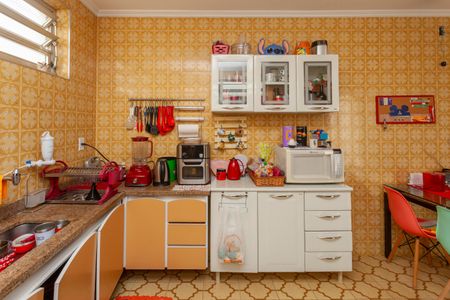 Casa à venda com 179m², 3 quartos e 2 vagasCozinha