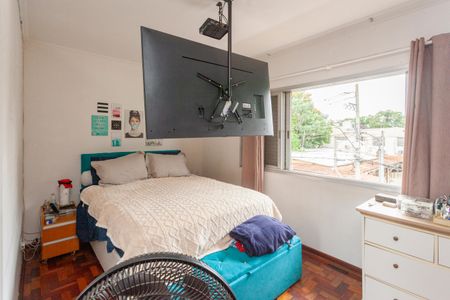 Casa à venda com 179m², 3 quartos e 2 vagasQuarto Suíte