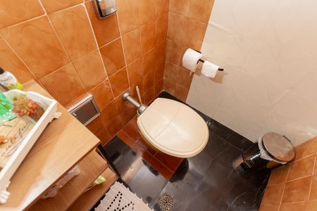 Casa à venda com 179m², 3 quartos e 2 vagasLavabo