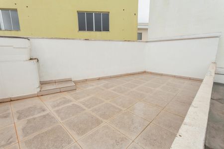 Casa à venda com 179m², 3 quartos e 2 vagasÁrea externa piso superior