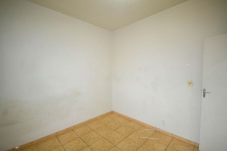 Quarto de kitnet/studio para alugar com 1 quarto, 40m² em Vila Bandeirantes, Nova Iguaçu