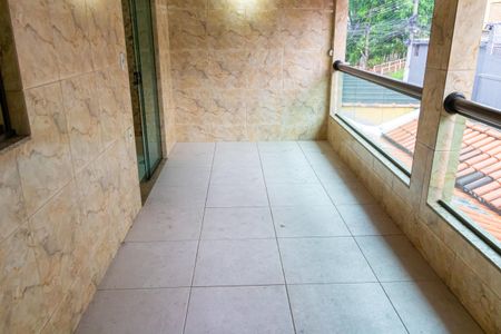 Casa para alugar com 60m², 2 quartos e sem vagaVaranda
