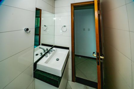 Apartamento para alugar com 3 quartos, 80m² em Santa Amelia, Belo Horizonte