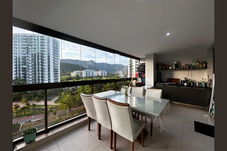 Apartamento à venda com 4 quartos, 160m² em Barra da Tijuca, Rio de Janeiro