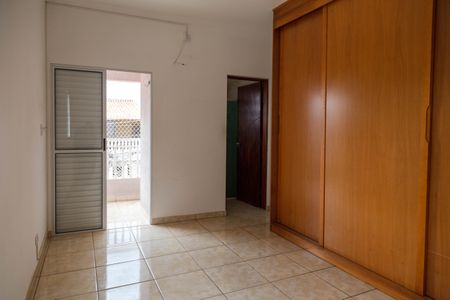 Casa à venda com 207m², 3 quartos e 2 vagas