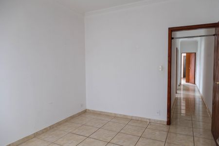 Casa à venda com 207m², 3 quartos e 2 vagas