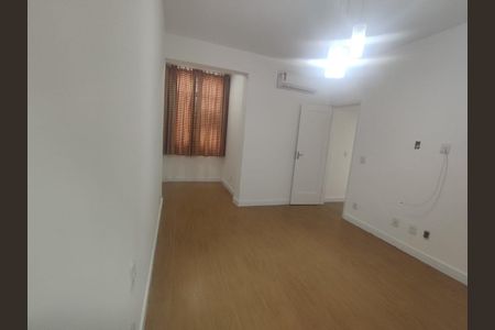 Apartamento à venda com 2 quartos, 86m² em Leme, Rio de Janeiro