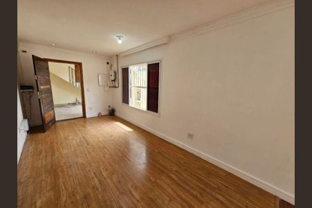 Casa à venda com 2 quartos, 158m² em Vila Nova Alba, São Paulo