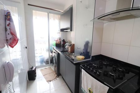 Apartamento à venda com 86m², 2 quartos e 2 vagasCozinha e Área de Serviço