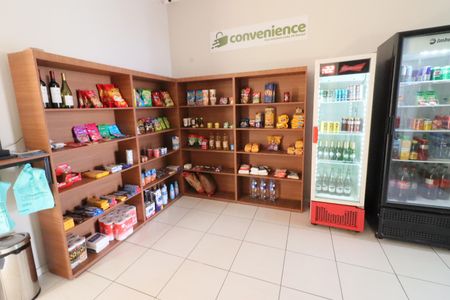 Apartamento à venda com 86m², 2 quartos e 2 vagasÁrea comum - Mercadinho