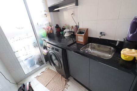 Apartamento à venda com 86m², 2 quartos e 2 vagasCozinha e Área de Serviço