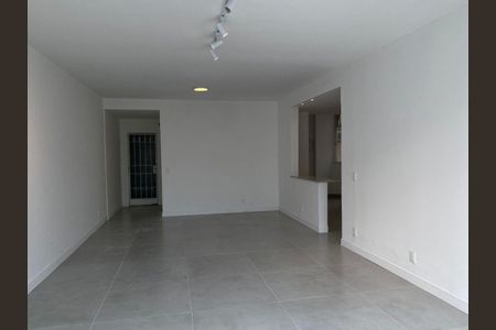 Apartamento à venda com 126m², 3 quartos e 1 vaga