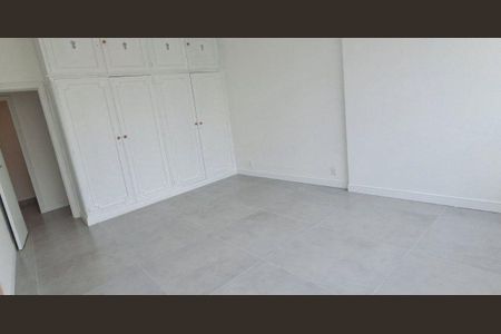 Apartamento à venda com 126m², 3 quartos e 1 vaga