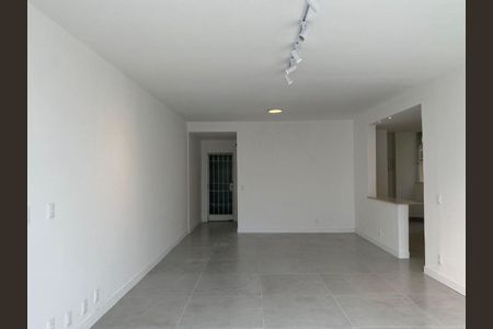 Apartamento à venda com 126m², 3 quartos e 1 vaga