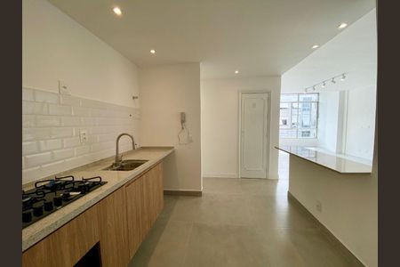 Apartamento à venda com 126m², 3 quartos e 1 vaga