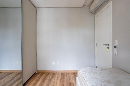 Apartamento à venda com 3 quartos, 100m² em Jardim das Acacias, São Paulo
