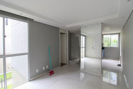 Sala de apartamento para alugar com 1 quarto, 43m² em Parque Ipe, São Paulo