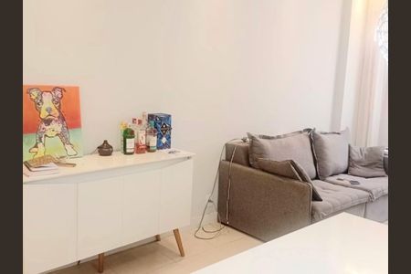 Apartamento à venda com 84m², 3 quartos e sem vaga
