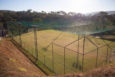 Casa de condomínio à venda com 247m², 4 quartos e 4 vagas