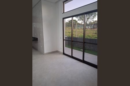 Casa de Condomínio à venda com 4 quartos, 247m² em Aeronautas, Lagoa Santa