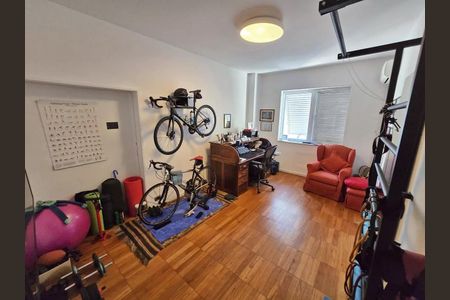 Apartamento à venda com 367m², 5 quartos e 1 vaga