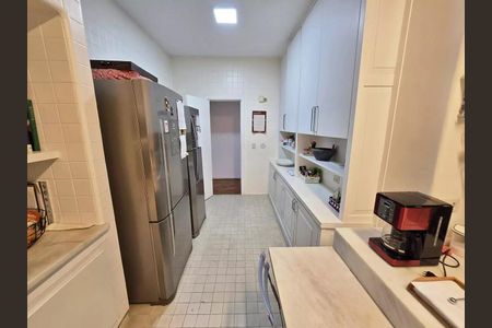 Apartamento à venda com 367m², 5 quartos e 1 vaga