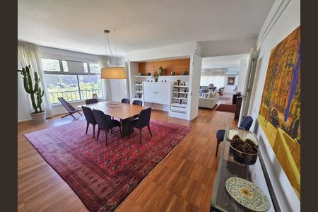 Apartamento à venda com 367m², 5 quartos e 1 vaga