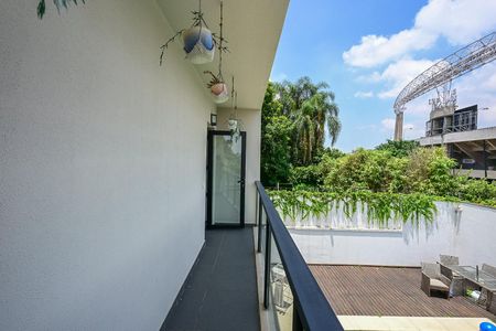 Casa à venda com 400m², 3 quartos e 4 vagasVaranda da Suíte 1