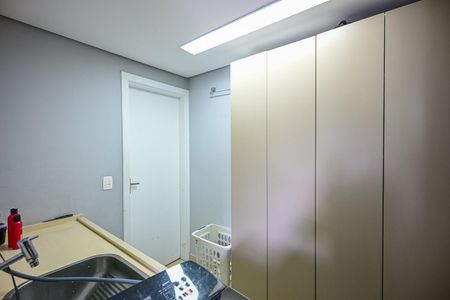 Casa à venda com 400m², 3 quartos e 4 vagasÁrea de Serviço