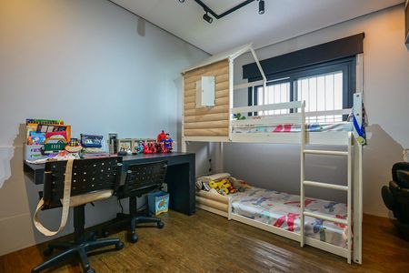 Casa à venda com 400m², 3 quartos e 4 vagasSuíte 2