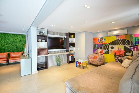 Casa à venda com 400m², 3 quartos e 4 vagasSala de Tv