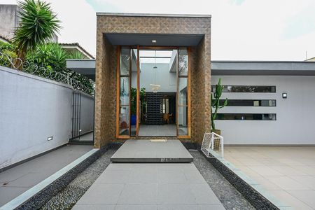 Casa à venda com 400m², 3 quartos e 4 vagasÁrea comum