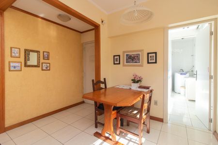 Sala de apartamento para alugar com 2 quartos, 70m² em Centro Histórico, Porto Alegre