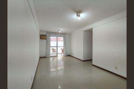 Sala de apartamento para alugar com 3 quartos, 100m² em Vila Isabel, Rio de Janeiro
