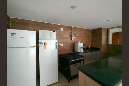 Apartamento para alugar com 100m², 3 quartos e 1 vaga Apartamento para alugar com 100m², 3 quartos e 1 vagaÁrea comum - Salão de festas