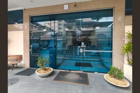 Apartamento para alugar com 100m², 3 quartos e 1 vaga Apartamento para alugar com 100m², 3 quartos e 1 vagaFachada e portaria