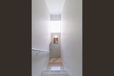 Casa à venda com 160m², 3 quartos e 3 vagasCorredor