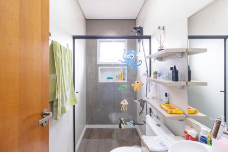 Casa à venda com 160m², 3 quartos e 3 vagasBanheiro 