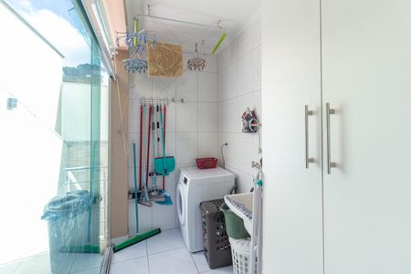 Casa à venda com 160m², 3 quartos e 3 vagasÁrea de serviço