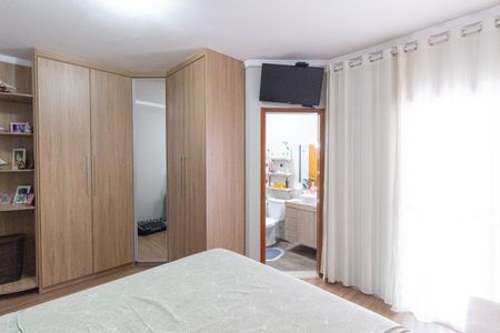 Casa à venda com 160m², 3 quartos e 3 vagasSuíte