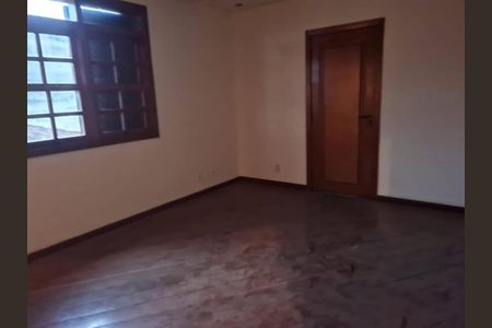 Casa para alugar com 640m², 7 quartos e 6 vagas