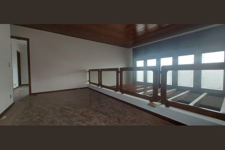 Casa para alugar com 640m², 7 quartos e 6 vagas