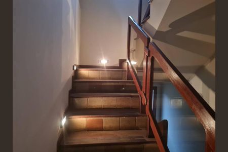 Casa para alugar com 7 quartos, 640m² em Santa Tereza, Belo Horizonte