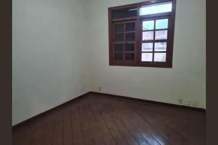Casa para alugar com 640m², 7 quartos e 6 vagas