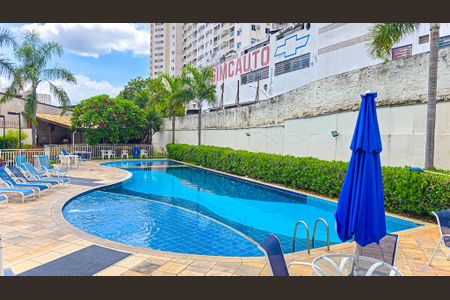 Apartamento à venda com 50m², 2 quartos e 1 vaga Apartamento à venda com 50m², 2 quartos e 1 vagaÁrea comum - Piscina