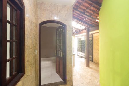 Casa para alugar com 115m², 2 quartos e 1 vagaQuintal