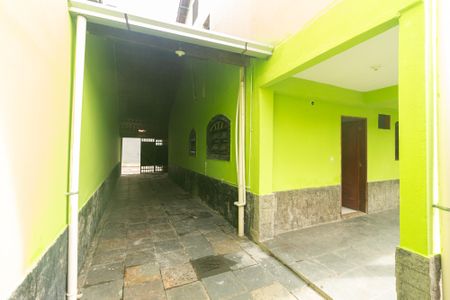 Casa para alugar com 115m², 2 quartos e 1 vagaQuintal