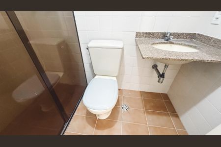 Apartamento à venda com 70m², 3 quartos e 2 vagas Apartamento à venda com 70m², 3 quartos e 2 vagasBanheiro